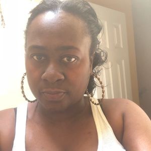 Meet your Posher, Khadeshia